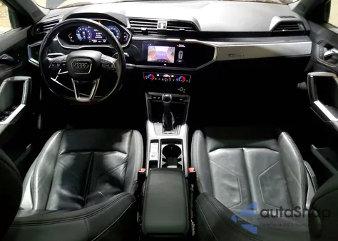 2020 Audi Q3 Premium z USA, uszkodzony, nr VIN WA1AECF38L1033703